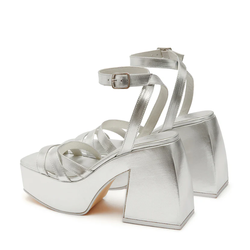 THE DEBBIE - Image 3