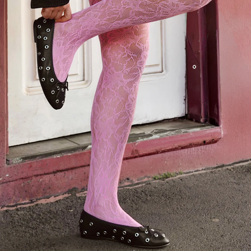 THE LILY - Image 4